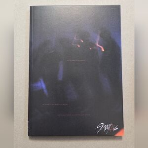 Stray Kids I Am Not Album (I.N)